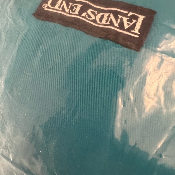 Lands’ End Blue The Squall Medium women’s jacket - Picture 9 of 10